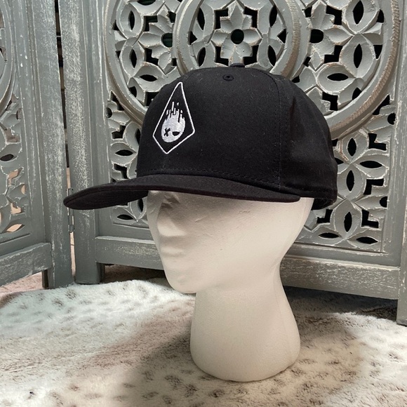 Men’s New Era Illfonic baseball cap sport athleisure gamer video games sporty - Picture 10 of 10